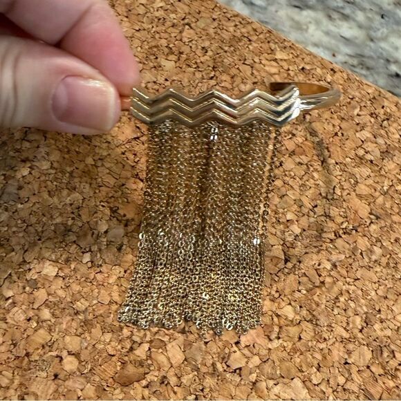 NEW NORDSTROM Elegant Gold Chain Fringe Bracelet - Picture 6 of 6